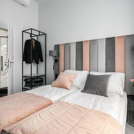 Old Town Residence Aparthotel كراكوفيا المظهر الخارجي الصورة