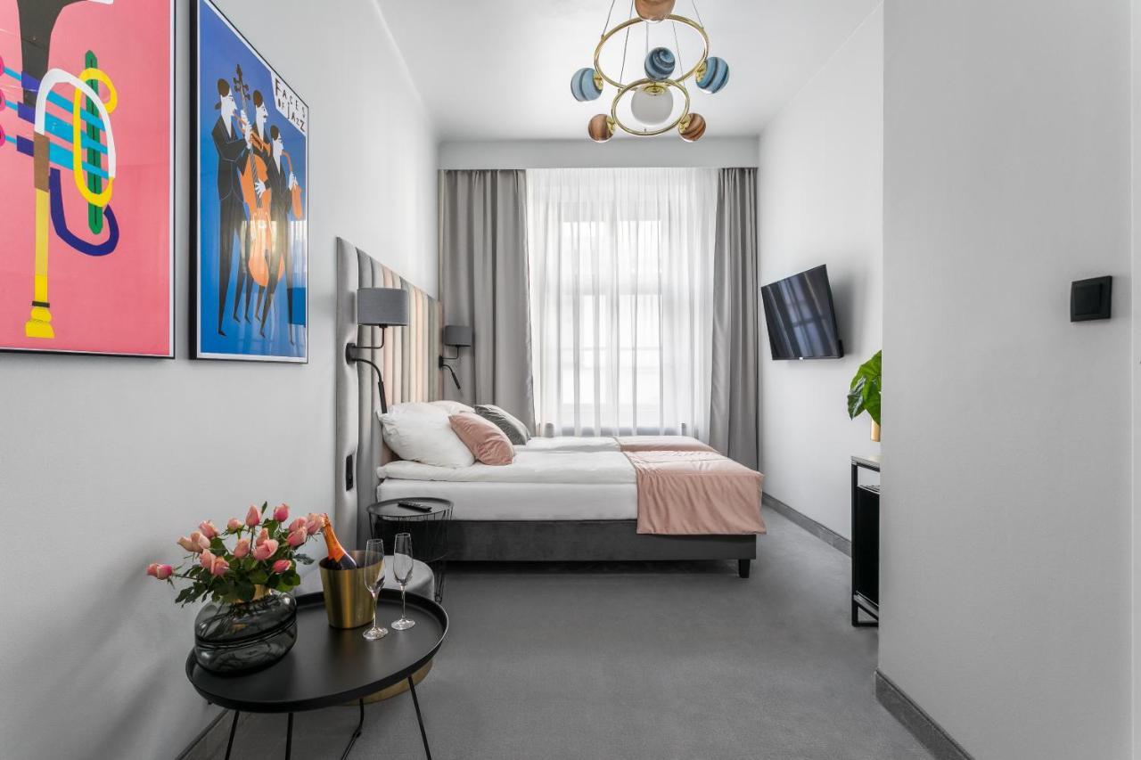 Old Town Residence Aparthotel كراكوفيا المظهر الخارجي الصورة